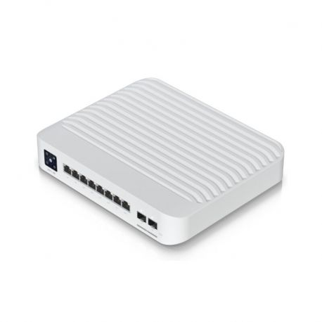 Switch UniFi Pro 8 PoE Administrable Capa 3