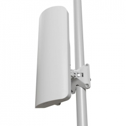 mANTBox 802.11ax con radio integrado, SFP - IP65