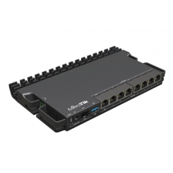 Router MikroTik.Gigabit PoE con Puerto 2.5G y SFP+
